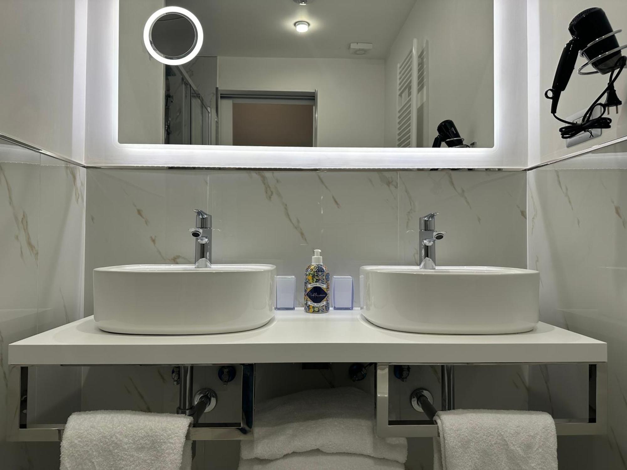 St.Peter'S Moon Bed & Breakfast Rome Exterior photo